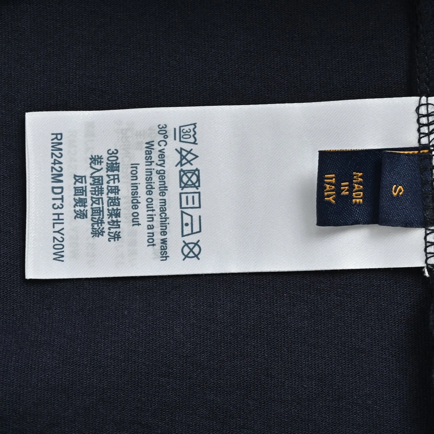 Louis Vuitton/ Blue